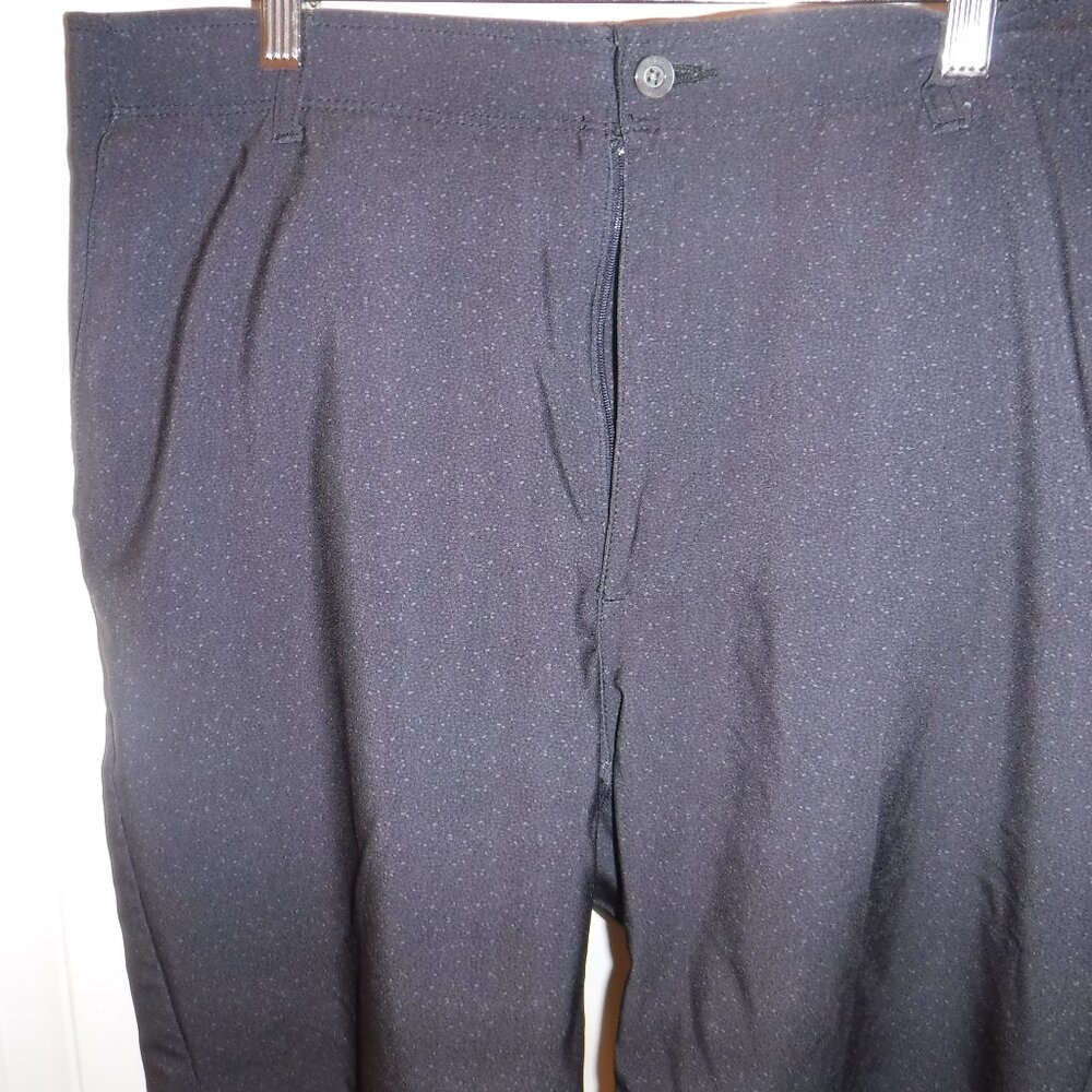 Men's Pebble Beach Golf Shorts Size 36